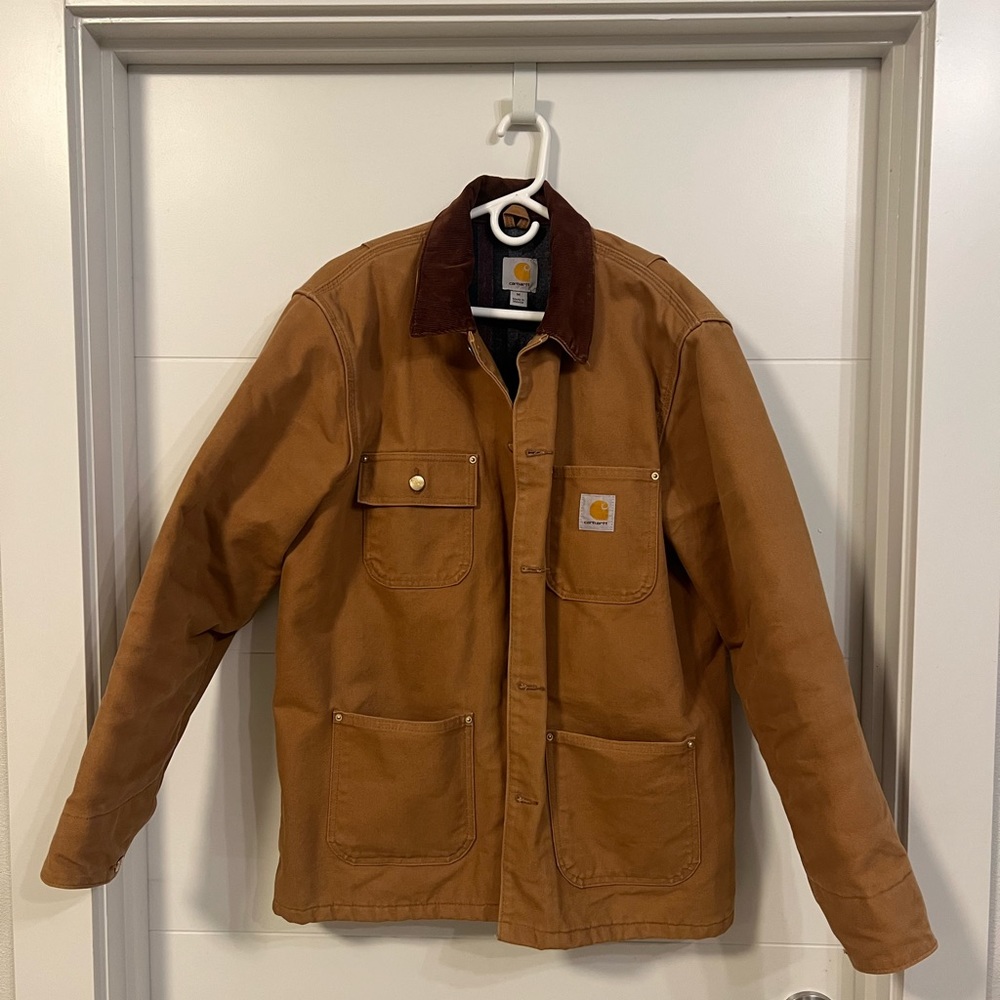 Carhartt Chore Coat: C001 BRN: Mens Medium
